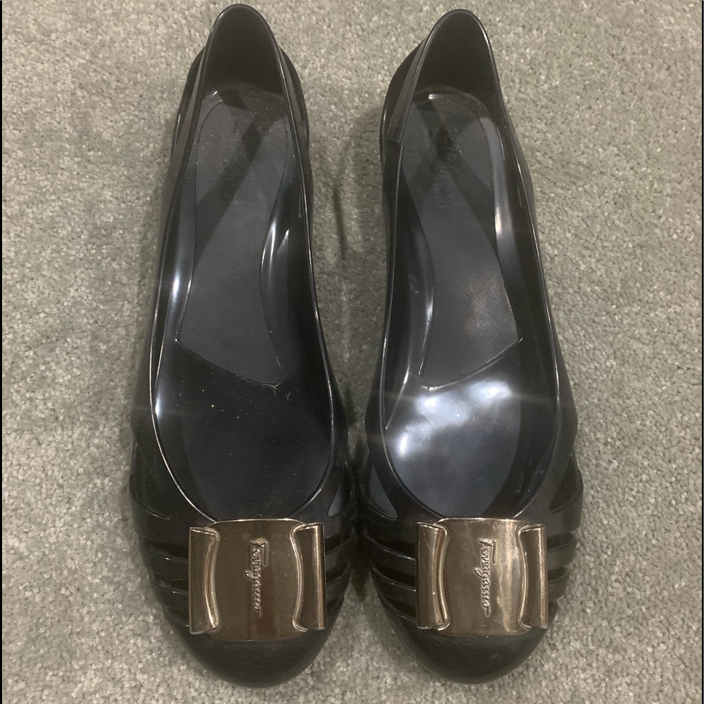 Salvatore Ferragamo Bermuda Jelly